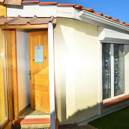 Gasthuis D Jacuzzi Piscine Sauna Prives Villematier